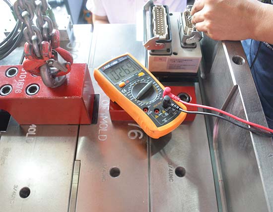 Mold Hot Runner - Connection Test